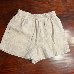 Aritzia Gelato beige linen shorts